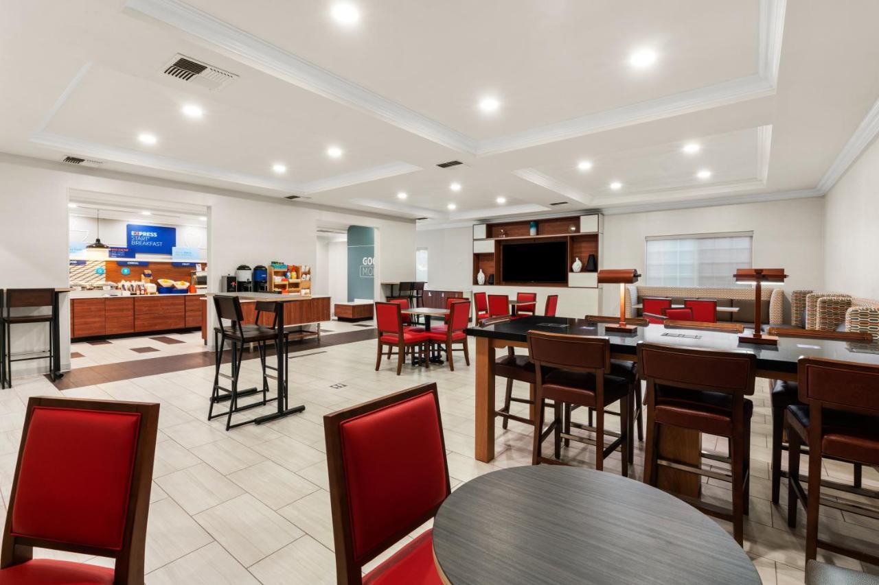Holiday Inn Express & Suites Klamath Falls Central By Ihg מראה חיצוני תמונה